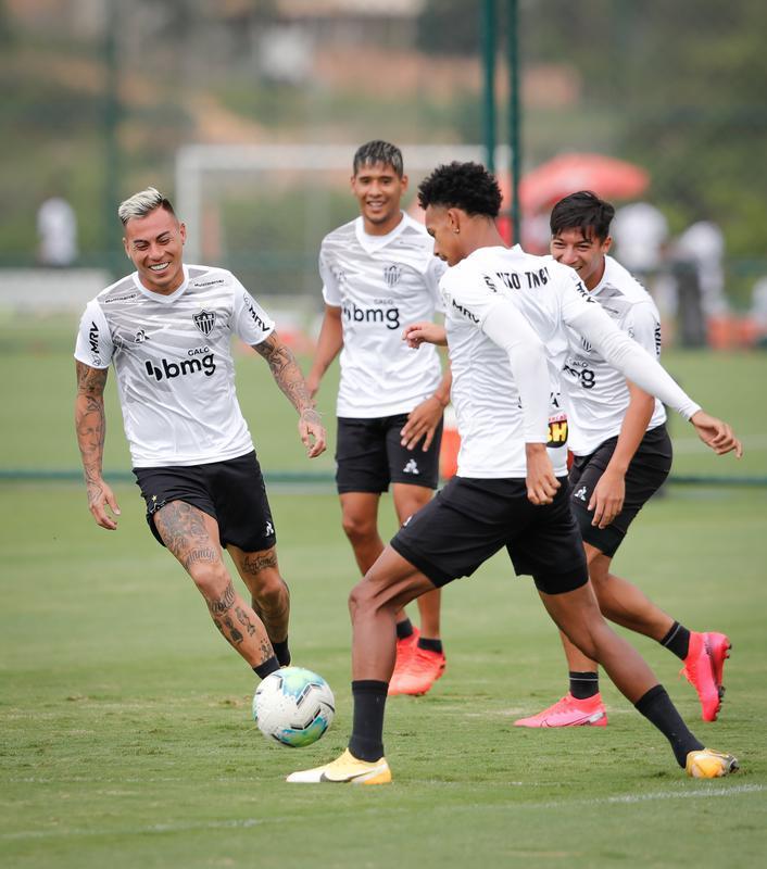 Atlético se prepara para enfrentar o Internacional