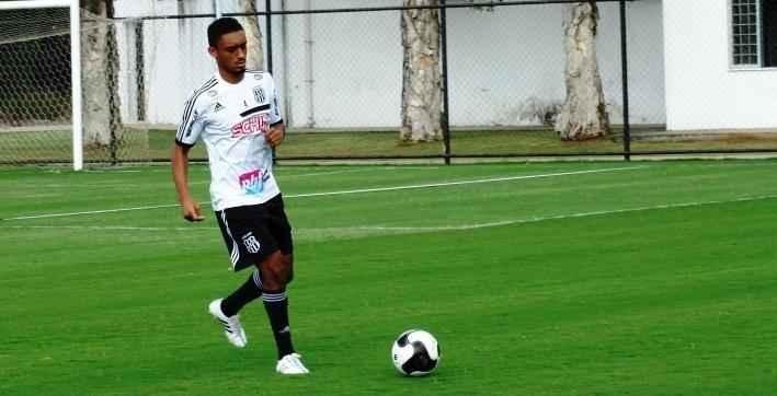 Eurico, volante, foi para a Ponte Preta