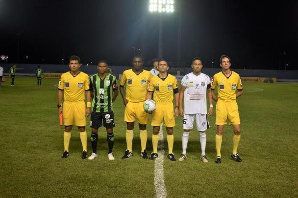 Empate por 1 a 1 com Santos do Amapá garantiu classificação do América à segunda fase da Copa do Brasil