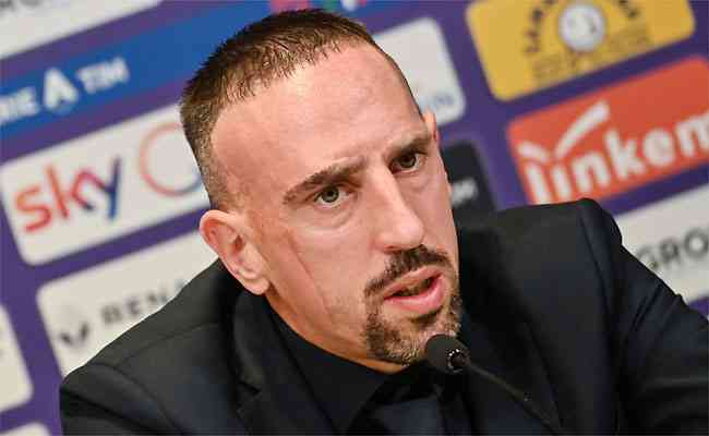 Franck Ribéry deixa Salernitana e deve anunciar o fim da carreira como jogador 