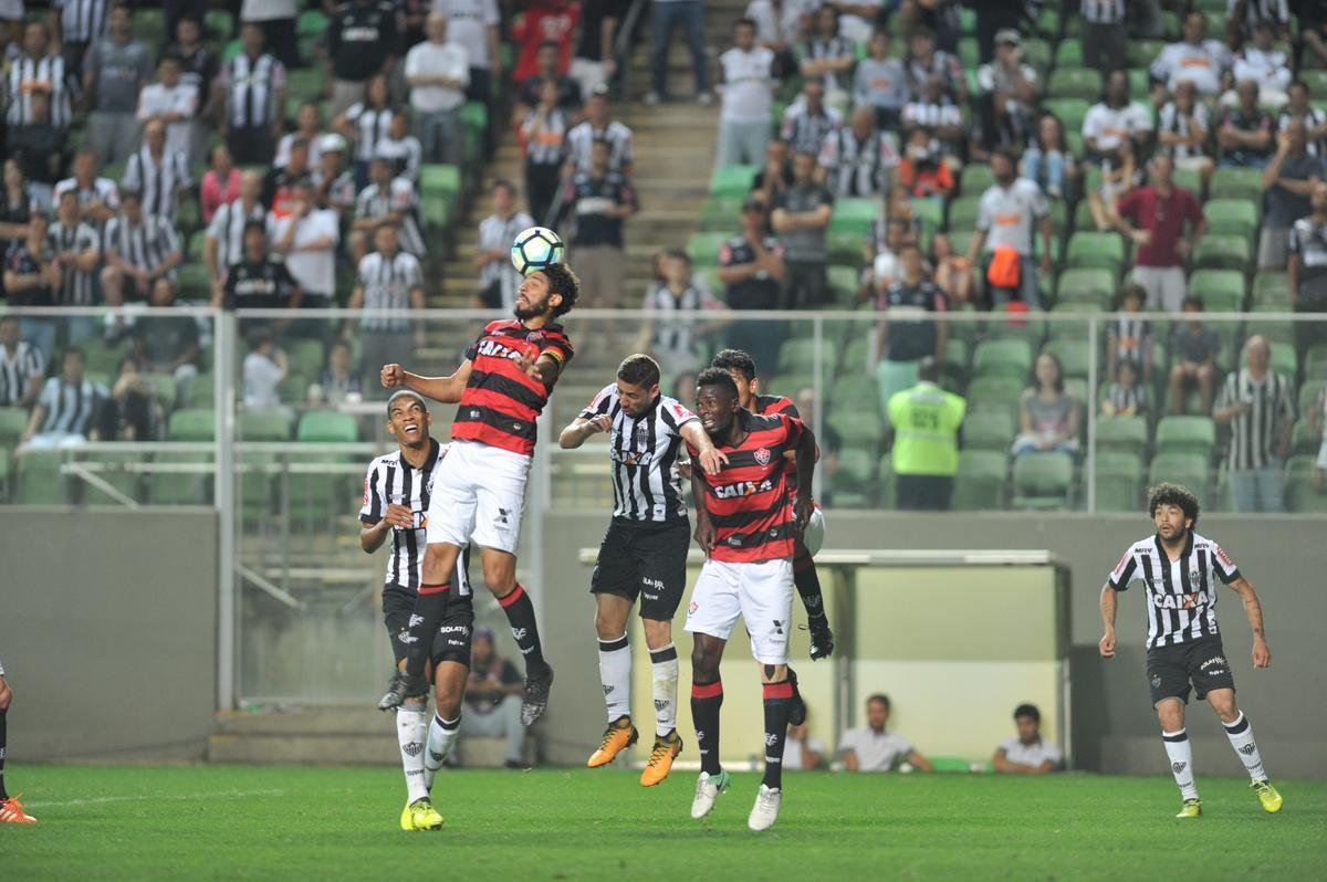 Confira imagens da partida entre Atltico e Vitria, no Independncia