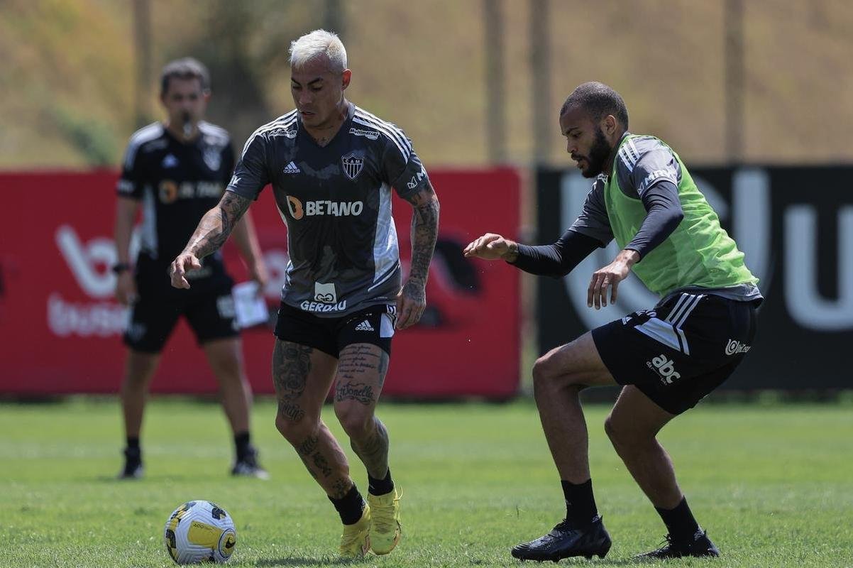 Imagens do treino do Atltico (8/9)