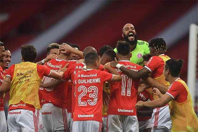 8 - Internacional: R$ 270,5 milh�es