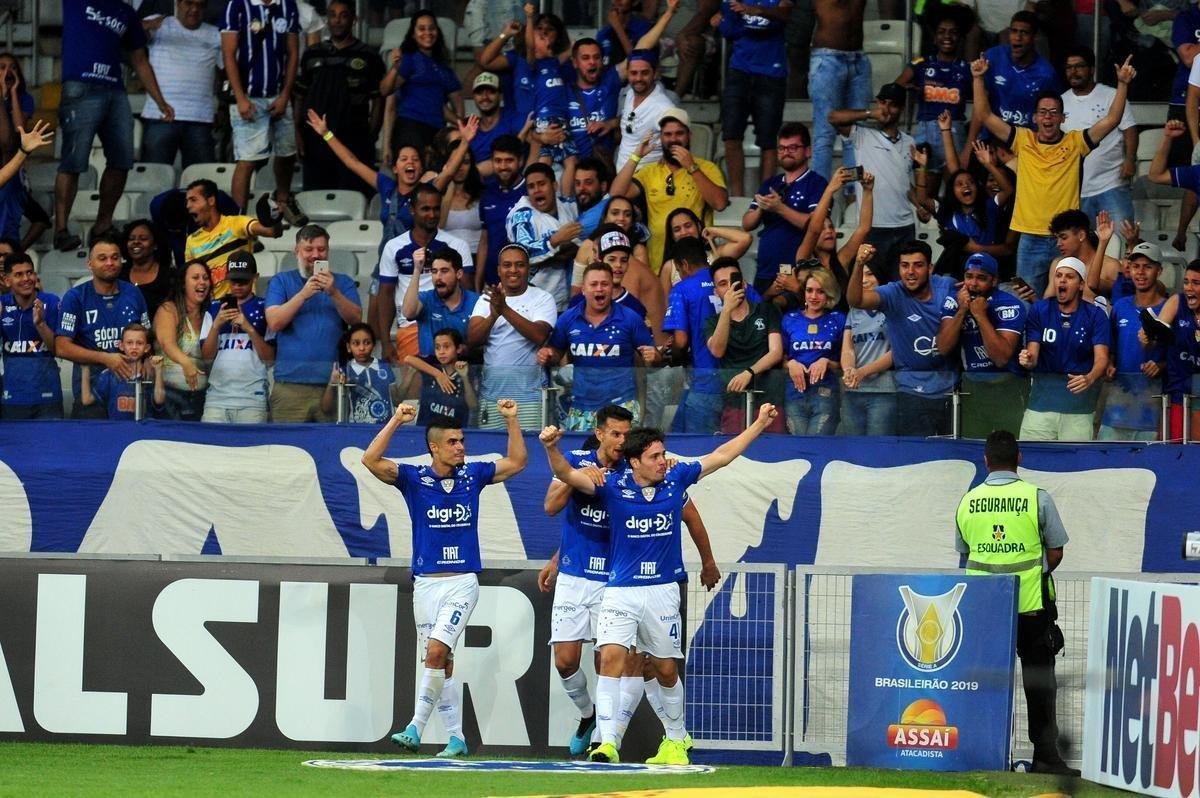 Cruzeiro e Vasco se enfrentaram no Mineiro, pela 17 rodada do Campeonato Brasileiro