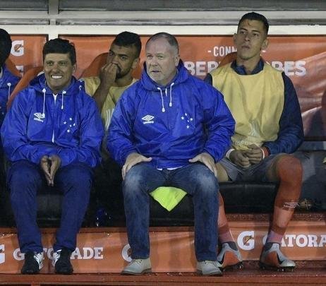 Técnico do Cruzeiro, Mano Menezes foi expulso no segundo tempo