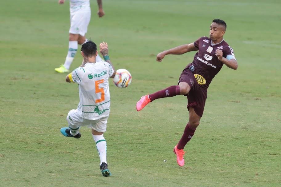 Nutico empata, em 3 a 3, com time do Juventude nos Aflitos e se complica na Srie B
