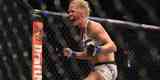 Ronda Rousey  nocauteada por Holly holm no segundo round e perde cinturo do peso galo feminino do UFC, na luta principal em Melbourne