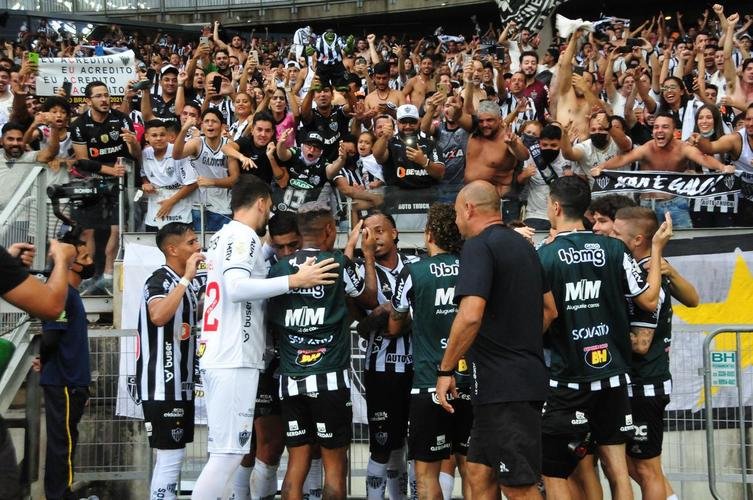 Fotos da vitria do Atltico sobre o Athletico-PR, no Mineiro, no jogo de ida da final da Copa do Brasil