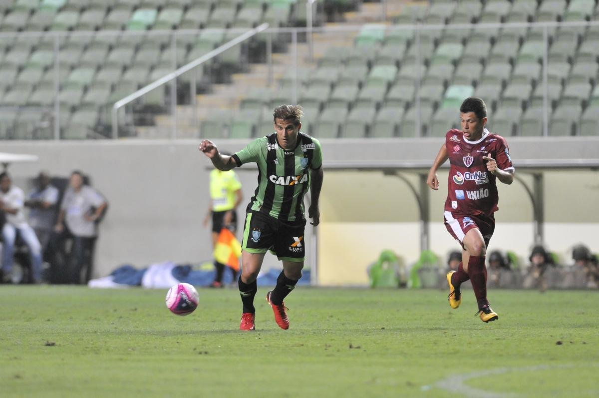 Amrica e Patrocinense se enfrentaram, no Independncia, pela primeira rodada do Campeonato Mineiro