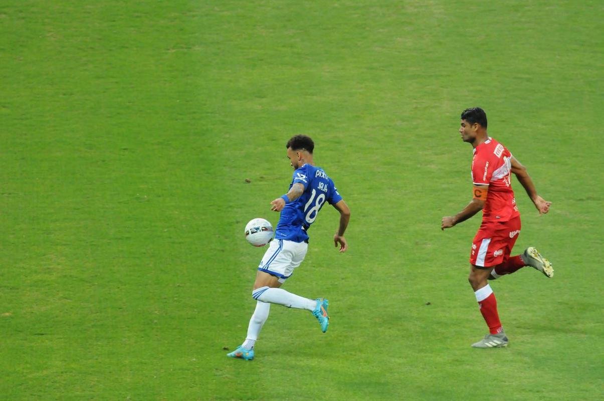 Fotos do jogo entre Cruzeiro e CRB, no Mineiro, em Belo Horizonte, pela 11 rodada da Srie B do Brasileiro