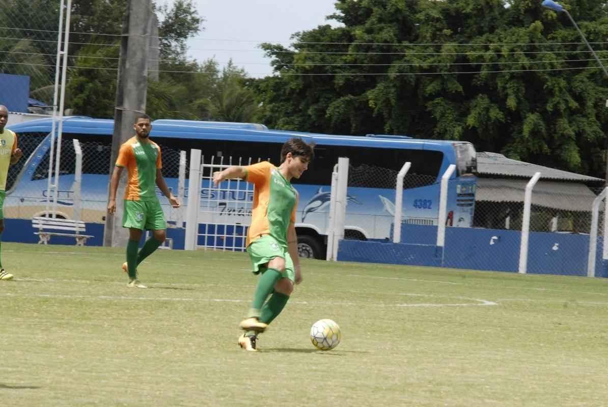Amrica treina em Macei, no campo do CSA, para enfrentar o Murici-AL, pela Copa do Brasil