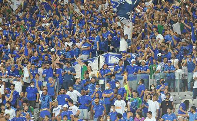 Torcedor do Cruzeiro reencontrou o Mineirão em clássico contra o América