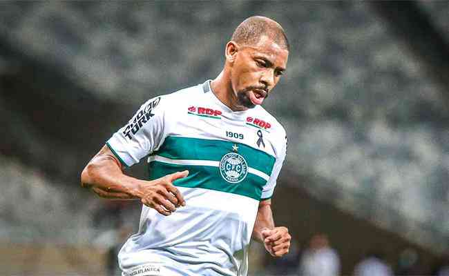 Waguininho deverá ser o primeiro reforço da 'era Ronaldo' no Cruzeiro