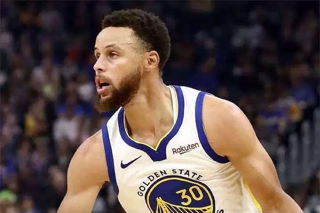 5 - Stephen Curry (Basquete): R$ 482,56 milhes nos ltimos 12 meses