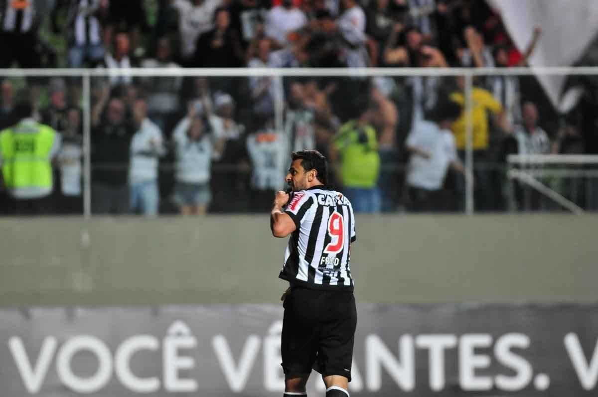 Na etapa final, Fred ampliou a vantagem atleticana para 3 a 1, depois de assistncia de Cazares