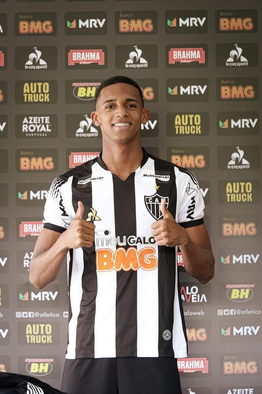 Dylan Borrero - meia