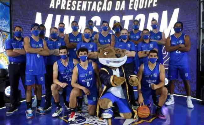 Minas apresenta equipe de basquete para a temporada 2022/2023 -  Superesportes