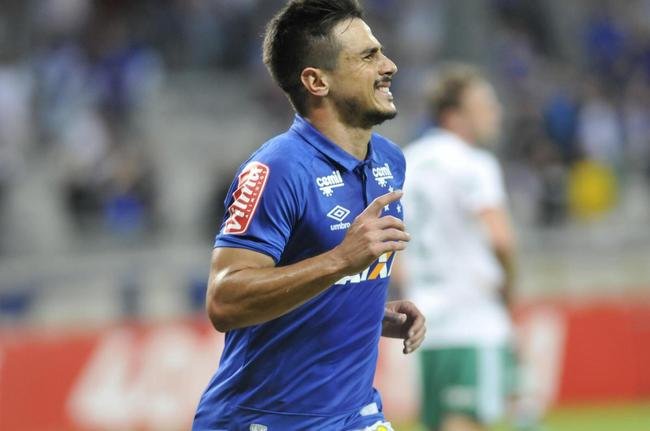 8 - Willian (40 gols)