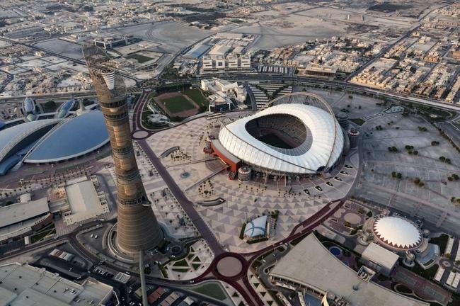 Estdio Internacional Khalifa: inaugurada em 1976, arena em Al Rayyan recebeu vrios eventos esportivos internacionais importantes e foi remodelada para o Mundial do Catar
