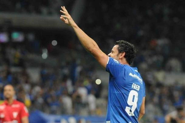 Fotos do duelo entre Cruzeiro e Amrica, no Mineiro