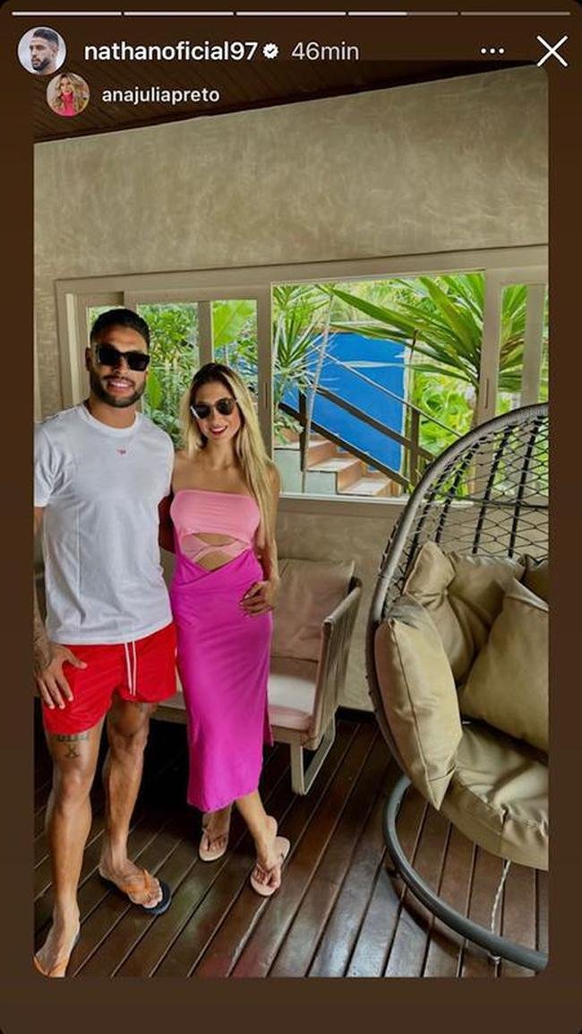 Nathan Silva e a namorada.