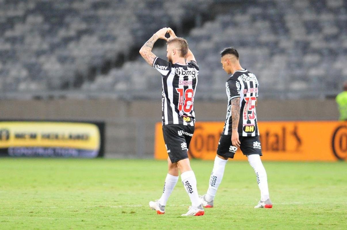 Fotos do jogo entre Atltico e Brasiliense, no Mineiro, em Belo Horizonte, pela terceira fase da Copa do Brasil