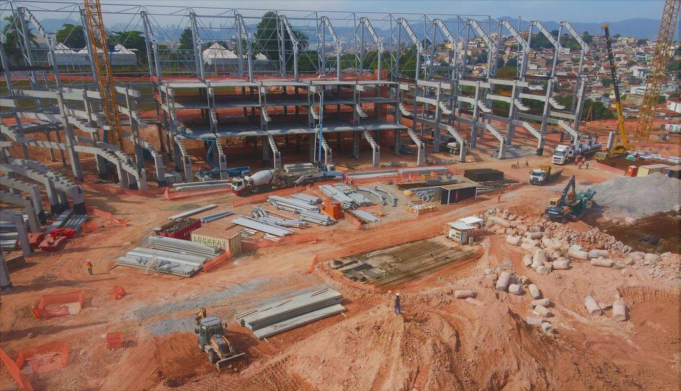 Fotos da Arena MRV, futuro estdio do Atltico, divulgadas nesta sexta (21/5) mostram boa parte da estrutura metlica instalada