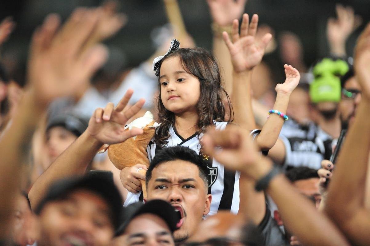 Torcida do Atltico lotou o Mineiro no jogo contra o Grmio e bateu recorde de pblico no Campeonato Brasileiro