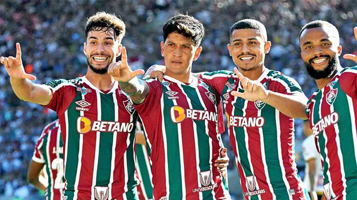 Com quatro gols de Cano, Fluminense faz 7 a 0 e vai à final do Carioca -  Superesportes