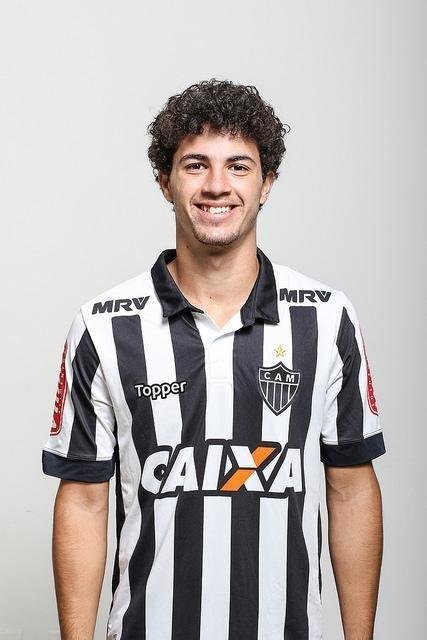 Filipinho, meio-campo