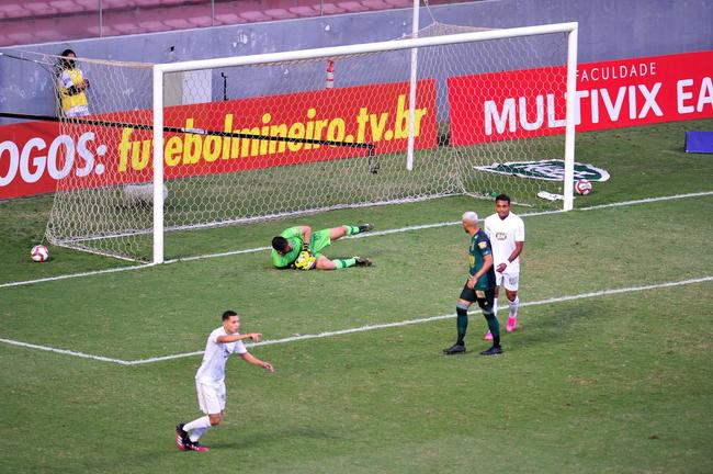 Fotos do jogo entre Amrica e Cruzeiro, pela semifinal do Mineiro