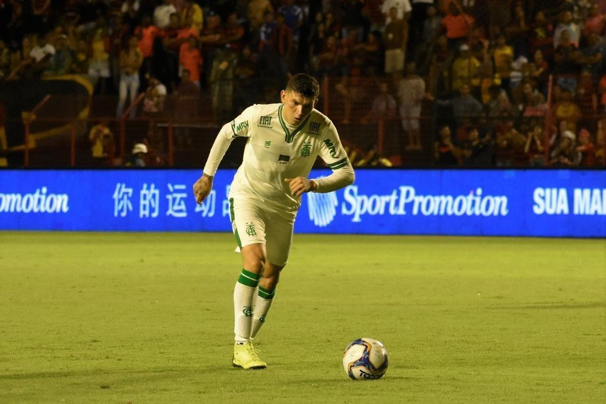 Fotos da vitria do Amrica sobre o Sport, por 2 a 0, na Ilha do Retiro, pela Srie B