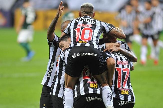 16 rodada - Atltico venceu o Palmeiras por 2 a 0, no Mineiro, com gols de Savarino 