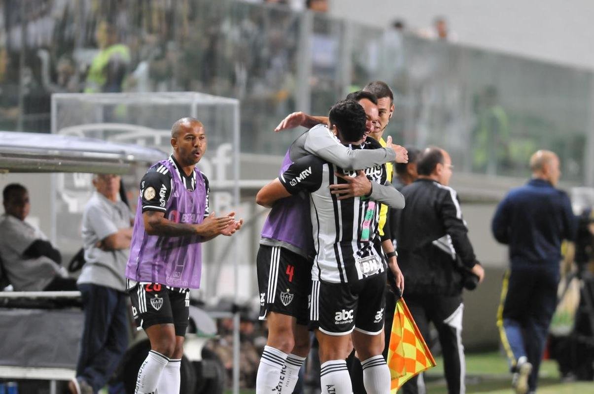 Fotos do jogo entre Atltico e Athletico-PR