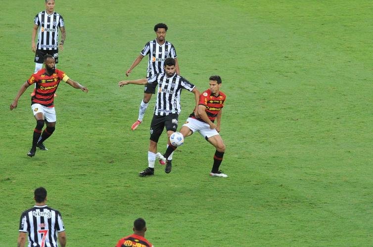 Fotos do jogo entre Atltico e Sport, no Mineiro, em Belo Horizonte, pela 21 rodada da Srie A do Brasileiro de 2021
