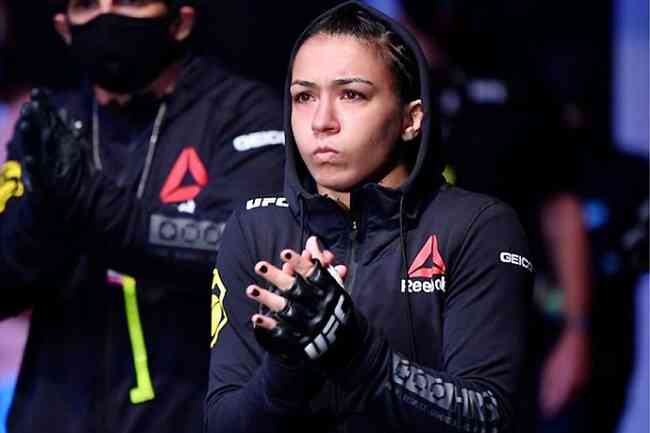 Amanda Ribas volta  Ilha da Luta para encarar compatriota no card principal do UFC 257