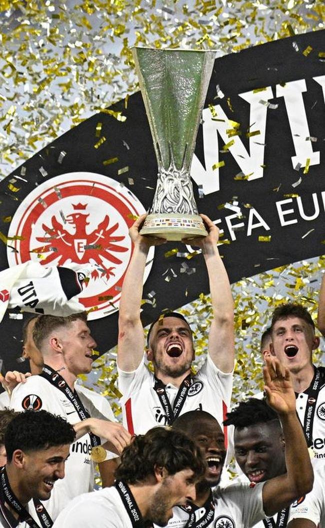 Eintracht bate o Rangers nos pnaltis, em Sevilla, e fatura a Liga Europa 
