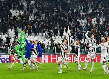 Dybala (2), Chiesa e Morata fizeram os gols da Juve na vitória em Turim