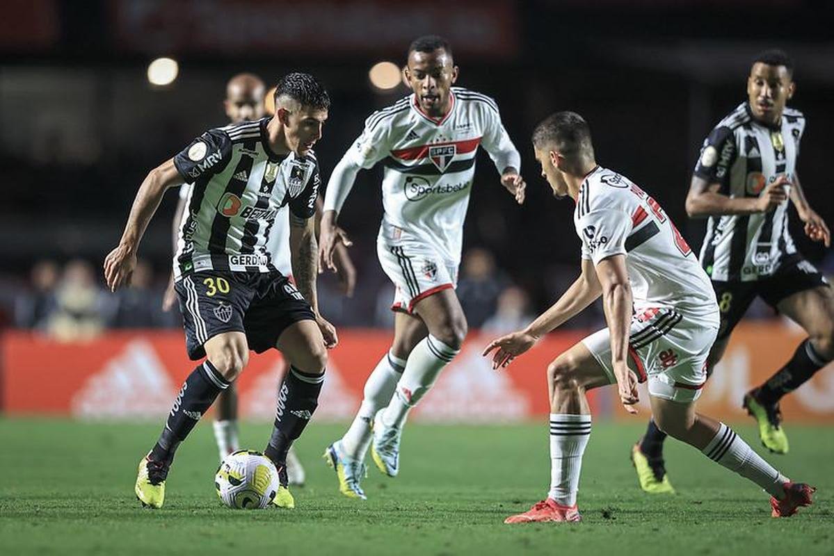 So Paulo e Atltico se enfrentaram nesta tera-feira (1/11) pela 35 rodada do Campeonato Brasileiro
