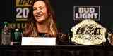Encaradas agitam coletiva do UFC 200 em Nova York - A bela campe Miesha Tate