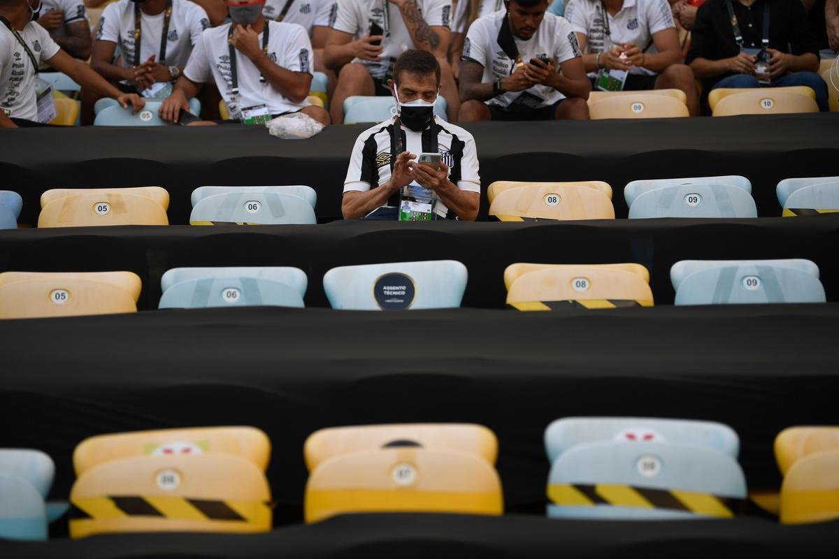 Fotos da deciso da Copa Libertadores 2020 entre Palmeiras e Santos, no Maracan, no Rio de Janeiro (AFP / Mauro Pimentel / Ricardo Moraes /  Silvia Izquierdo)