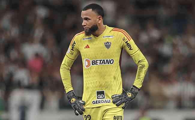 Ele jogou no Atlético-MG, ganhou o Campeonato Brasileiro, e agora pode  chegar no Vasco