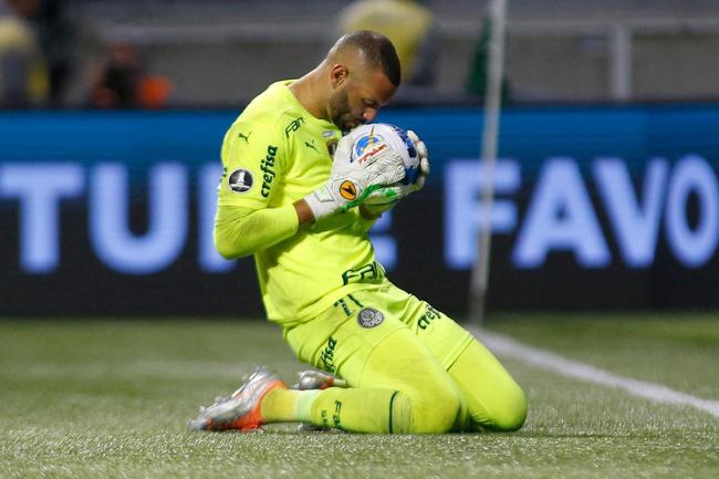 Weverton (Palmeiras, 34 anos, goleiro): 4 milhões