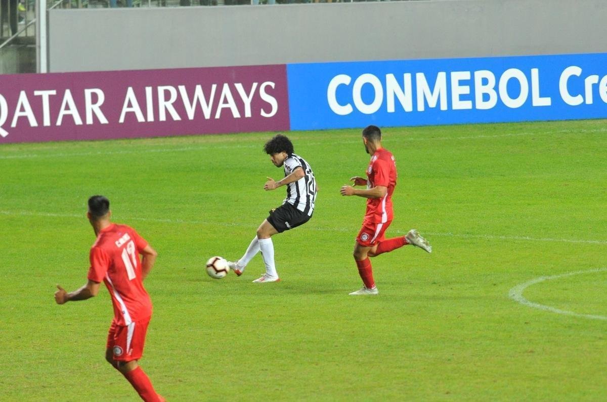 Fotos do primeiro tempo de Atltico x Unin La Calera, no Independncia, pela Sul-Americana