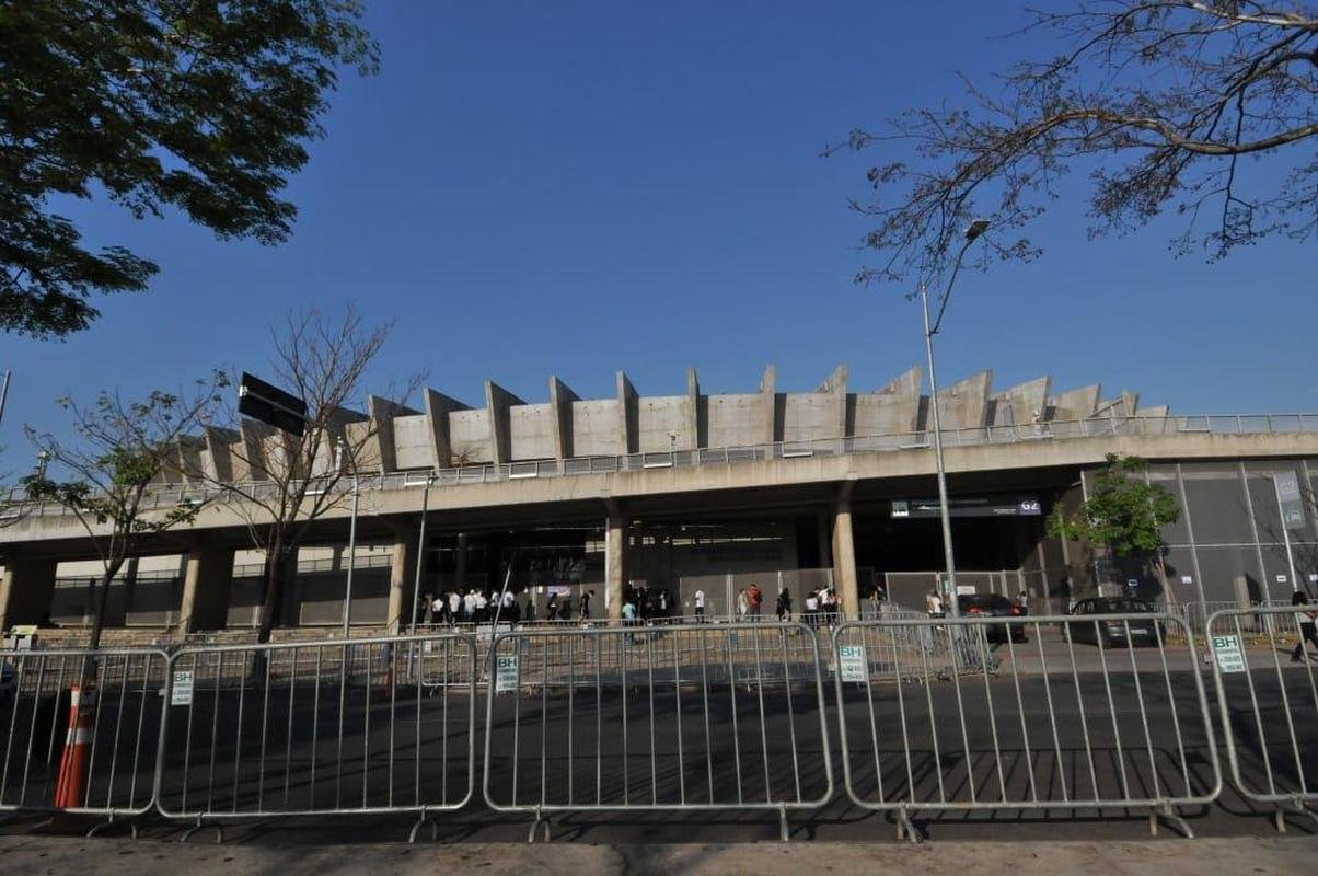 Fotos da torcida do Atltico no pr-jogo contra o Palmeiras no Mineiro