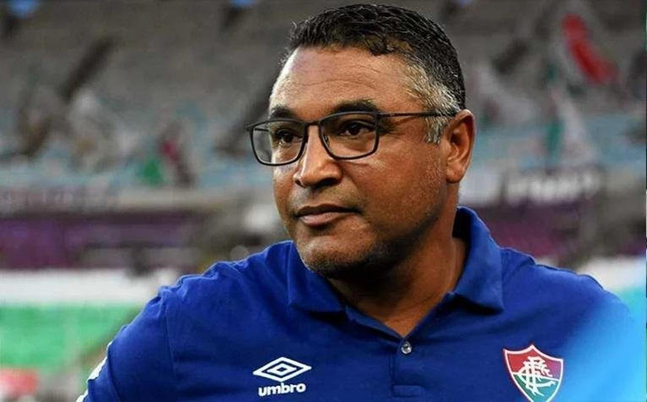 Roger Machado, que est livre no mercado desde setembro de 2022