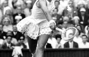 Arquivo O Cruzeiro/EM/D.A Press - 02/07/1960 - Fotos históricas de Maria Esther Bueno, lenda do tênis brasileiro, que faleceu nesta sexta-feira. Na imagem, a tenista durante campanha vitoriosa de Wimbledon