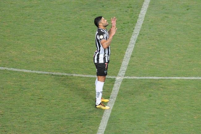 Fotos da vitria do Atltico por 2 a 0 sobre Atltico-GO pelo Campeonato Brasileiro