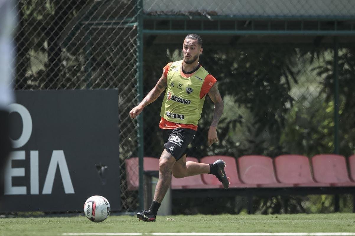 Fotos do treino do Atltico nesta quinta-feira na Cidade do Galo