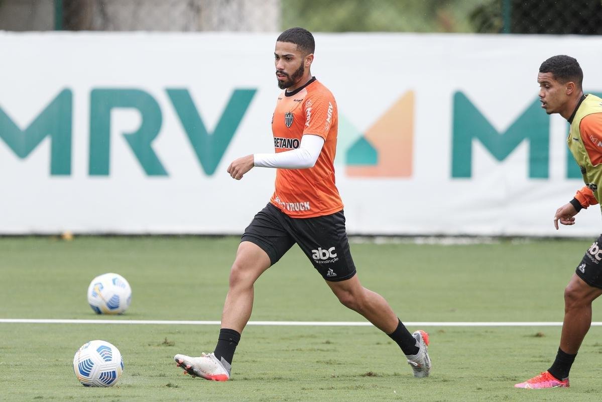Fotos do treino do Atltico neste domingo na Cidade do Galo (21/11)
